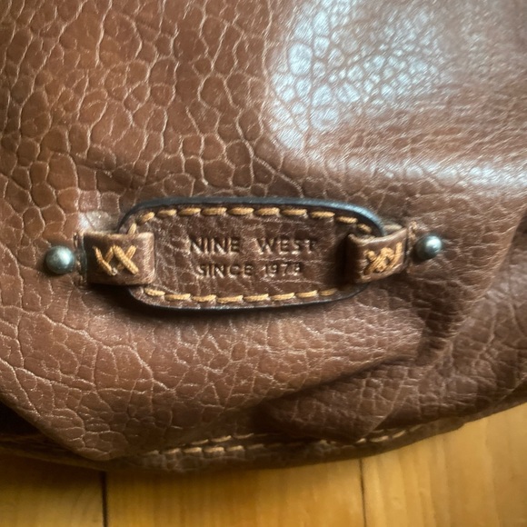 Nine West Slouchy Hobo Bag Brown Everyday Tote - Picture 2 of 13